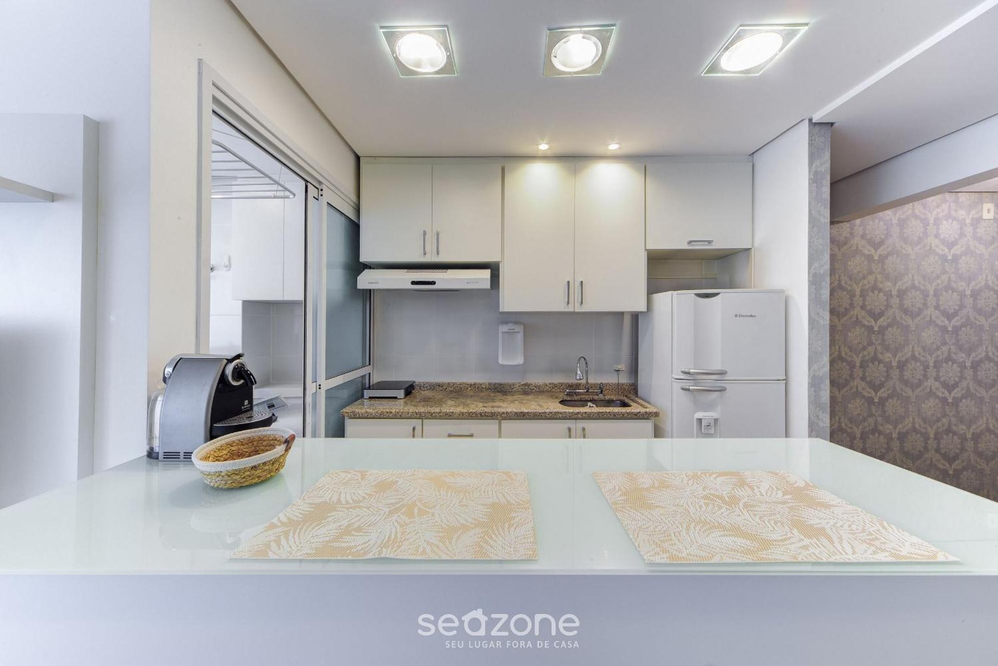 Alto Padrao Ao Lado Da Av. Paulista! - Crn0705 Apartamento São Paulo